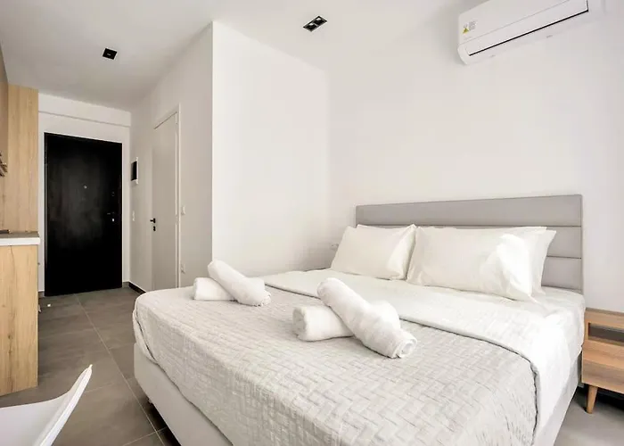 Monastiraki Suites 1